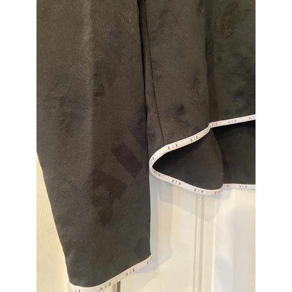 New Nike Dri-fit Women’s Functional Long Sleeve Crop Run Top Midlayer CJ1882-010 - Picture 6 of 11